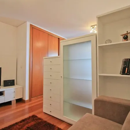 Apartment Oporto Beach Metro